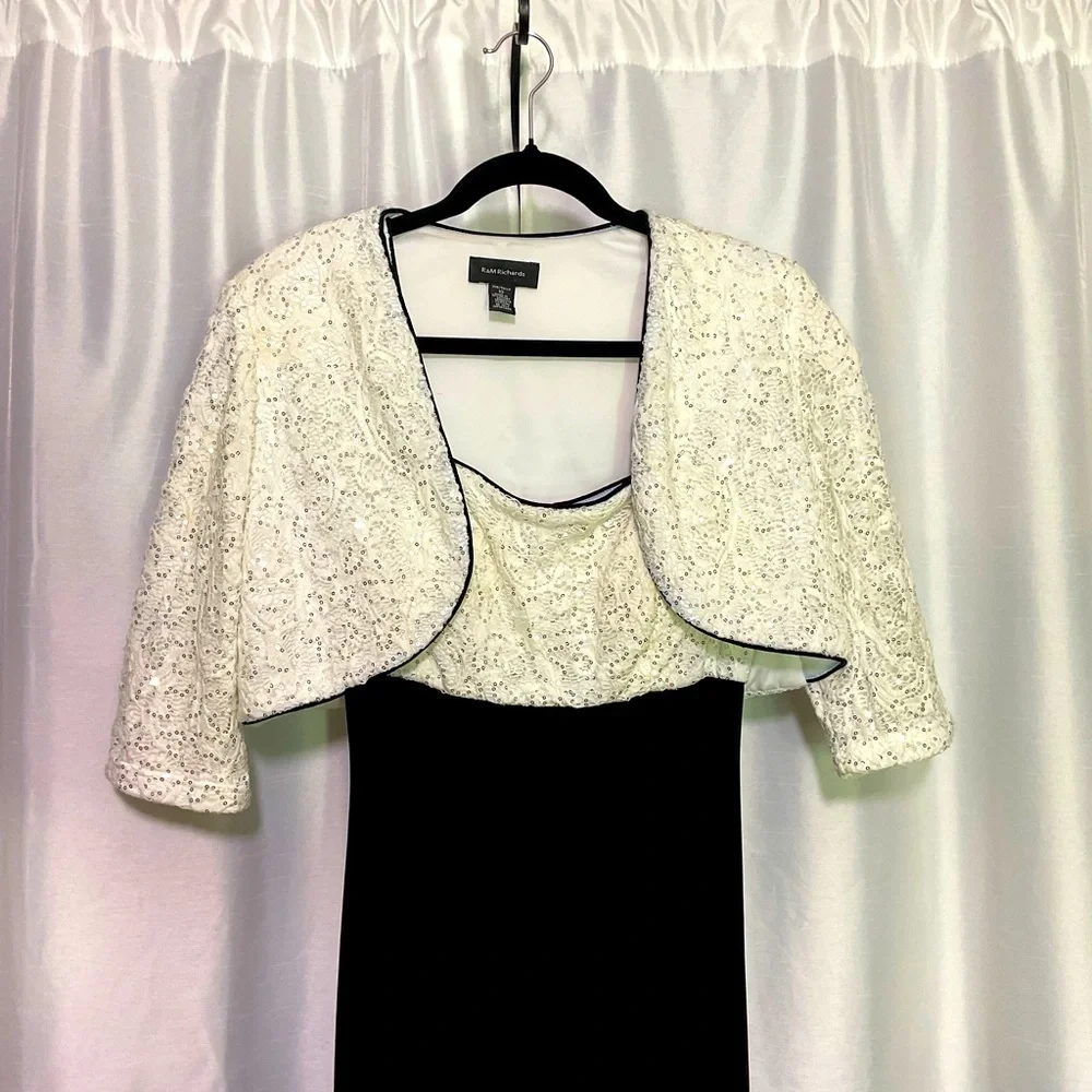 R & M Richard’s Long Formal Bolero Lace Jacket & Dress ( Pre Loved Condition )